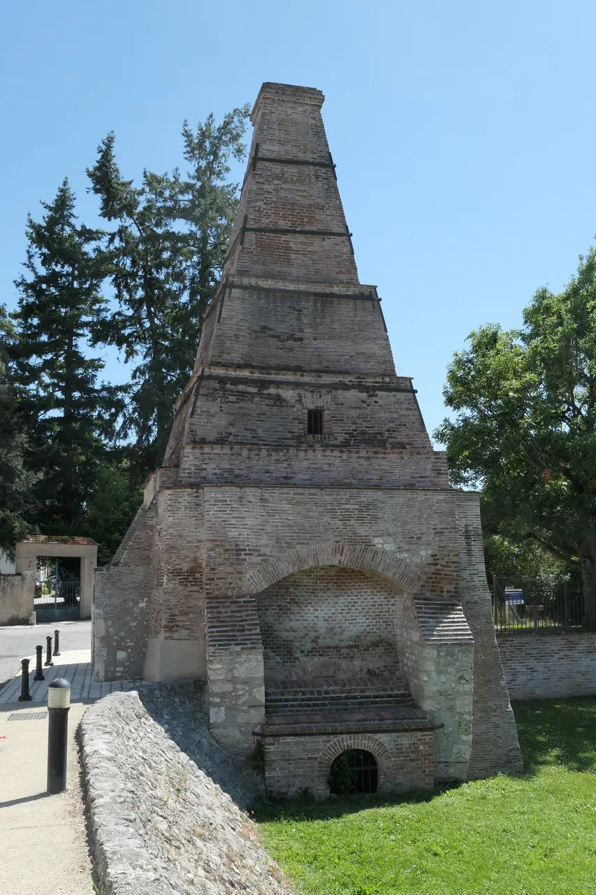 Saint-Pryvé-Saint-Mesmin - tuilerie du Vieux-Bourg 05