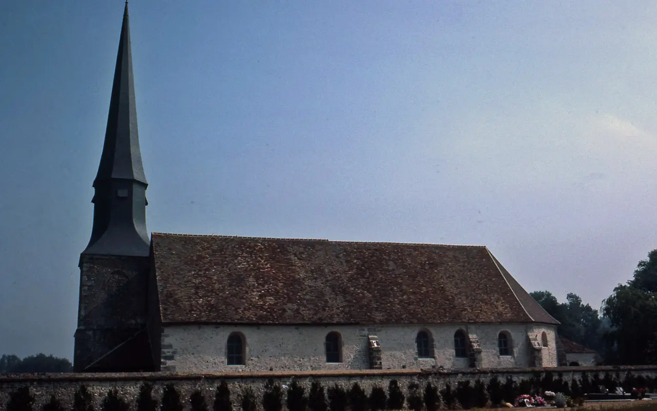 Sainte-Gemme Moronval Eglise