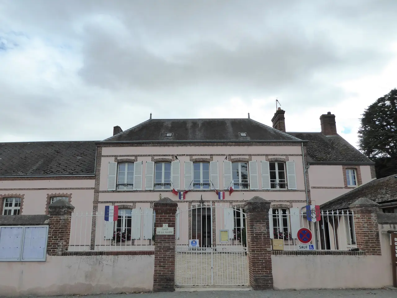 Mairie Thimert-Gâtelles Eure-et-Loir France