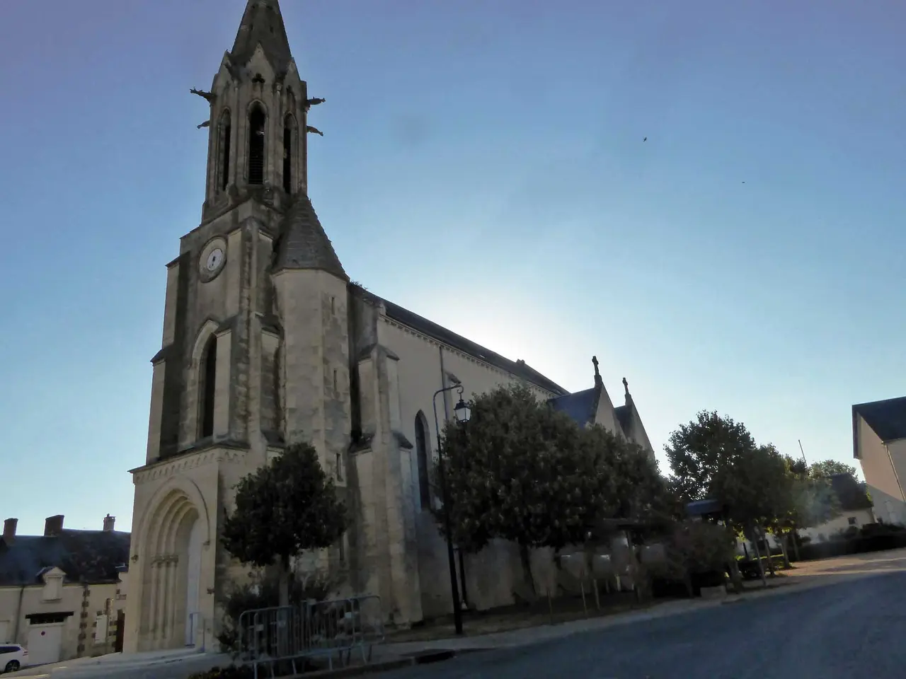 VASSELAY (1)