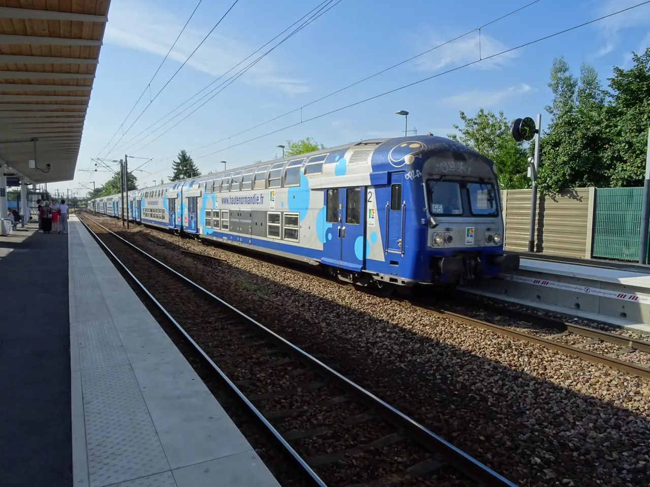 VO 2N sans arrêt à Vernouillet-Verneuil