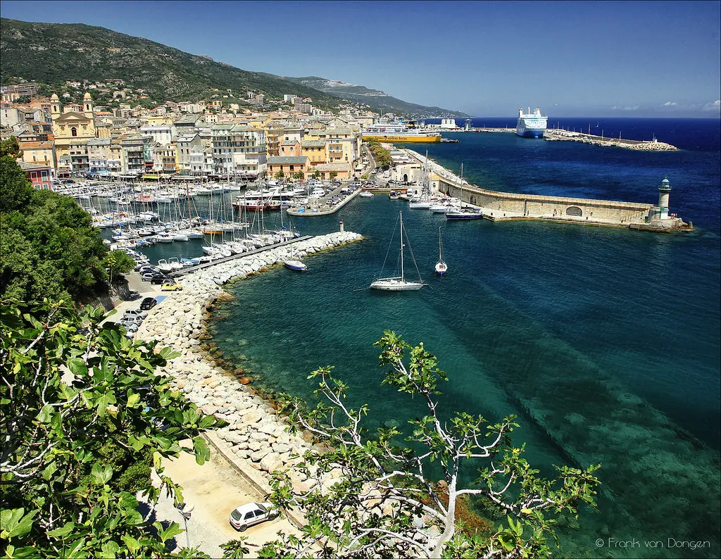 Sea Tunnel beneath the Old Port in Bastia (Tunnel du vieux Port)