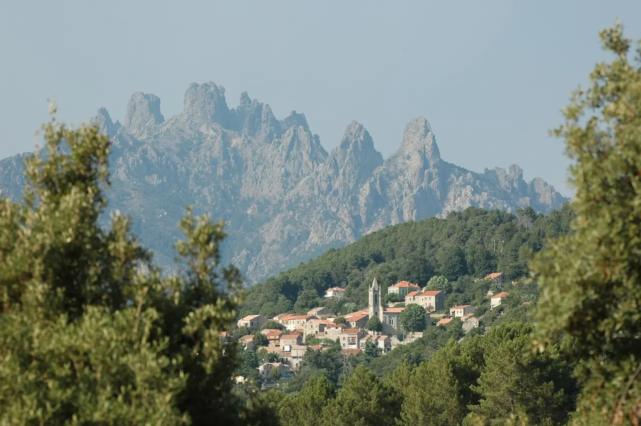 Zonza - Aiguilles Bavella