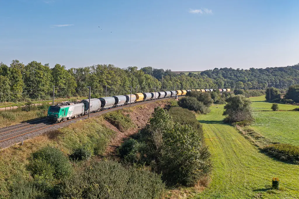 BB27105 Fret SNCF à Art-sur-Meurthe – Convoi de bicarbonate [repost meilleure qualité]