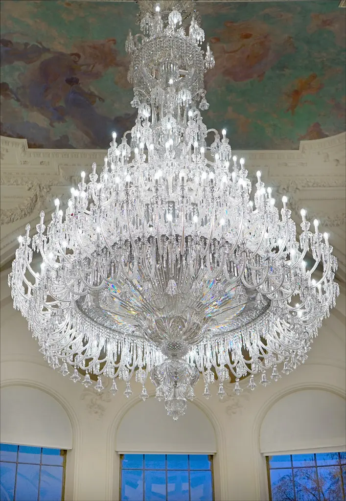 Lustre de Baccarat dans la Galerie d'honneur du Petit Palais