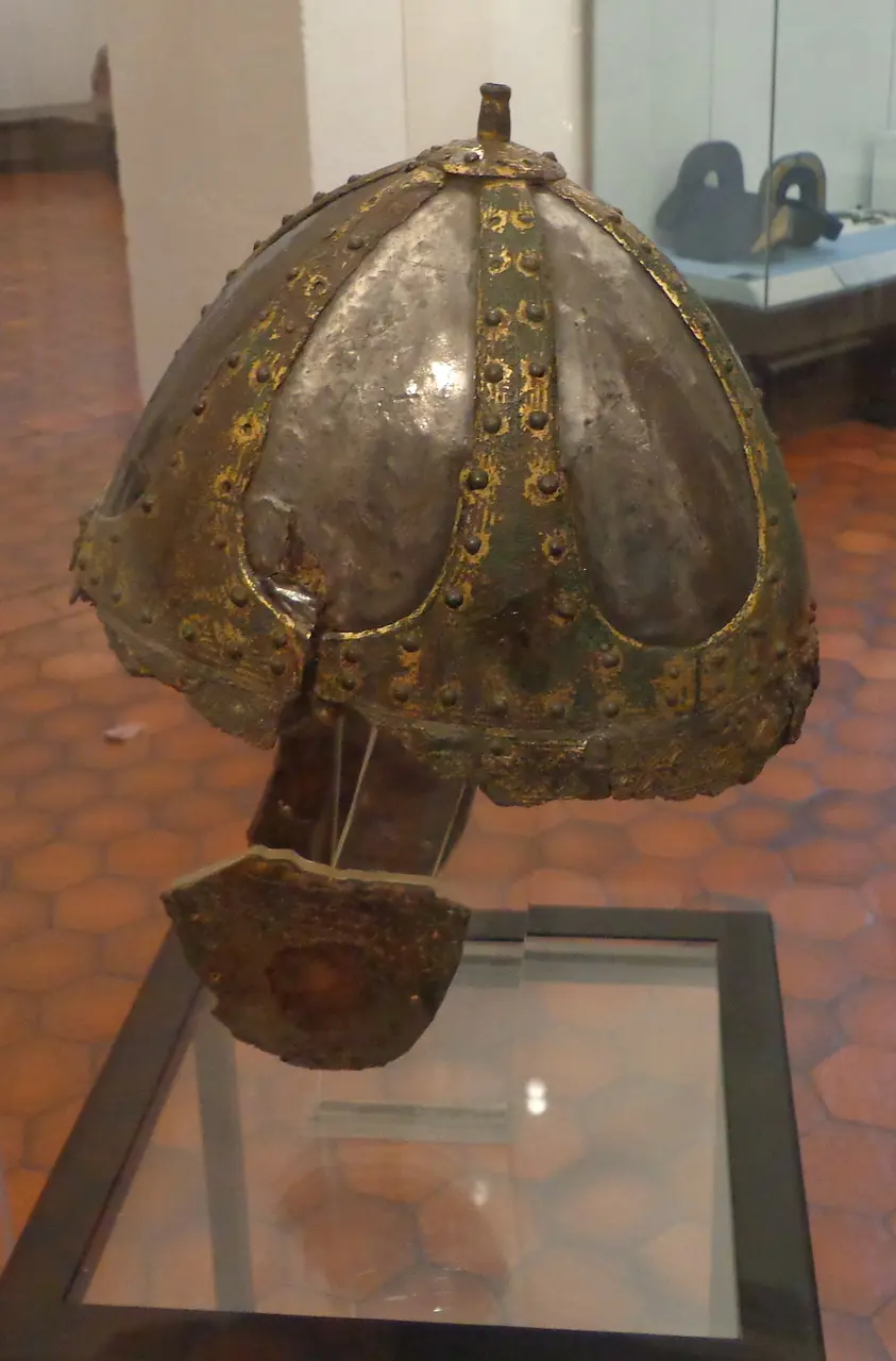 Casque de Baldenheim (2)