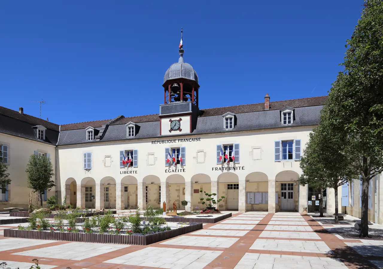Bar-sur-Aube Mairie R01