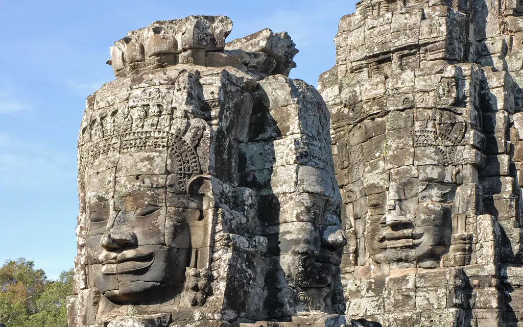 Tours à visages du Bayon (Angkor, Cambodge)