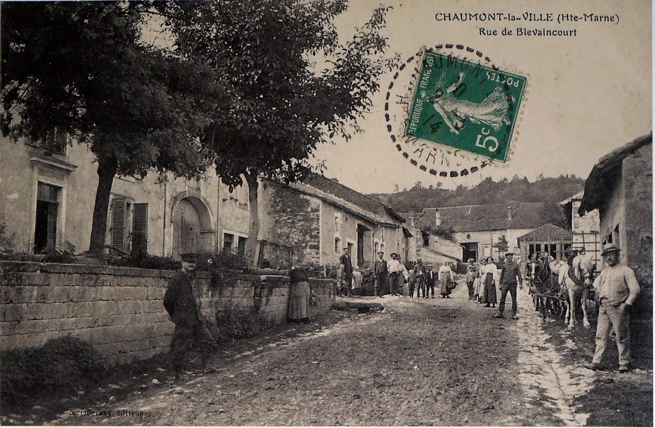 Chaumont la ville 74032