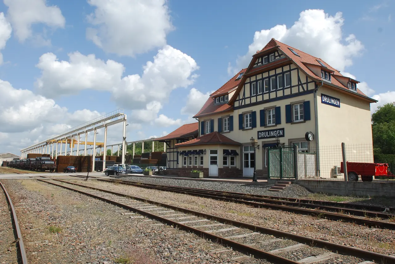 File:Gare drulingen siege 024.JPG