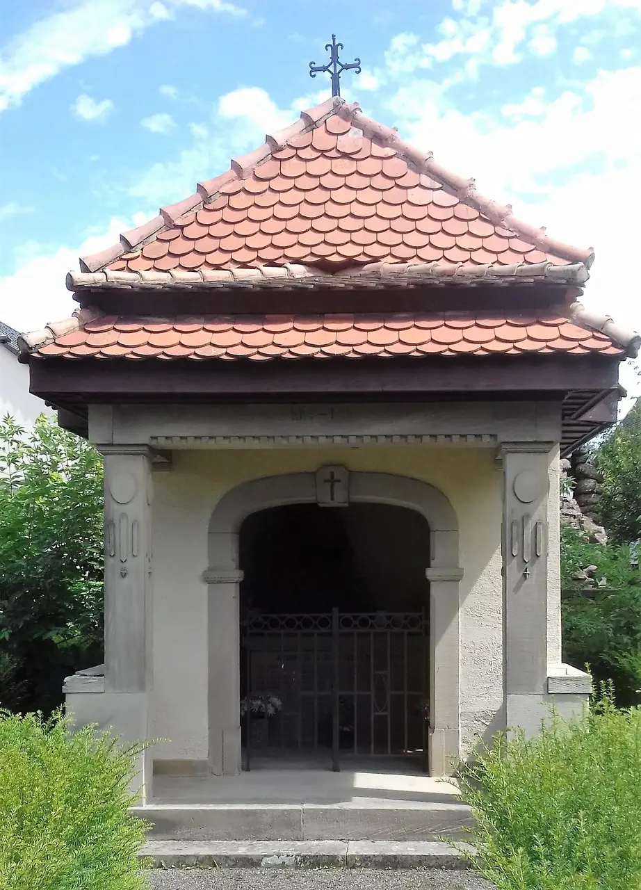 Eckbolsheim chapelle cimetiere catholique