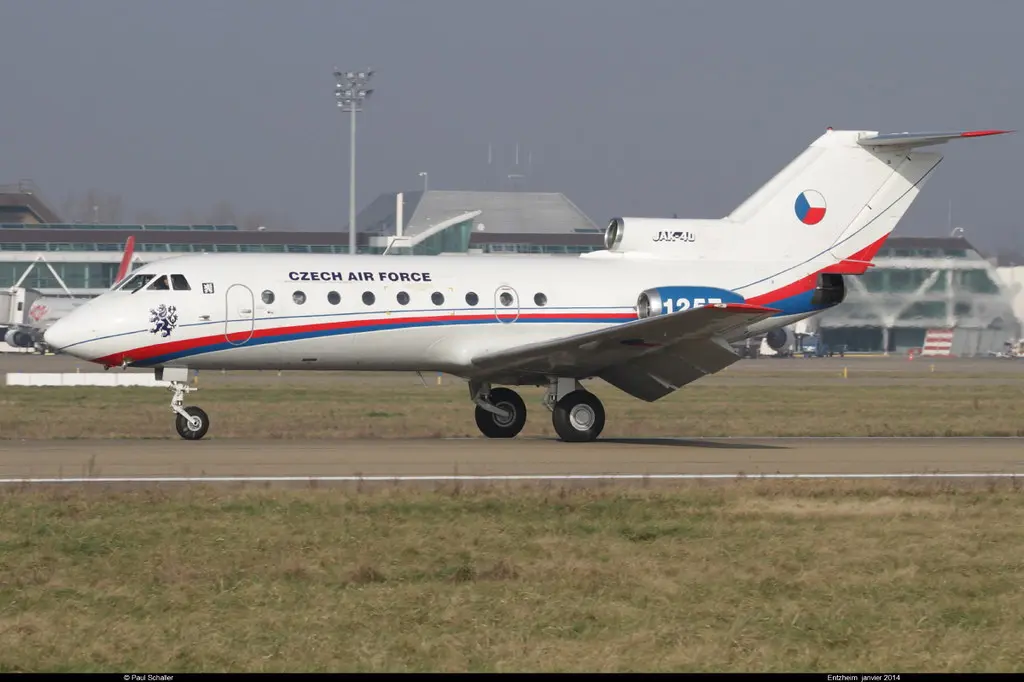 YAK40 K 1257 9821257 ENTZHEIM janvier 2014