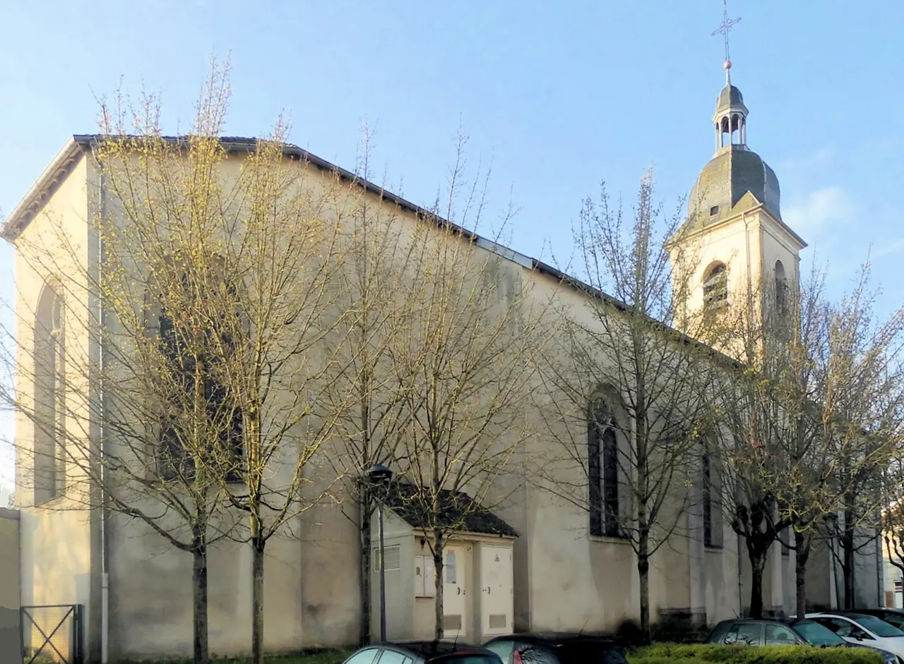 Flavigny-sur-Moselle, Église Saints-Hippolyte-et-Firmin