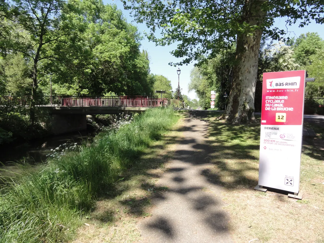 Hangenbieten (Bas-Rhin) véloroute du canal de la Bruche