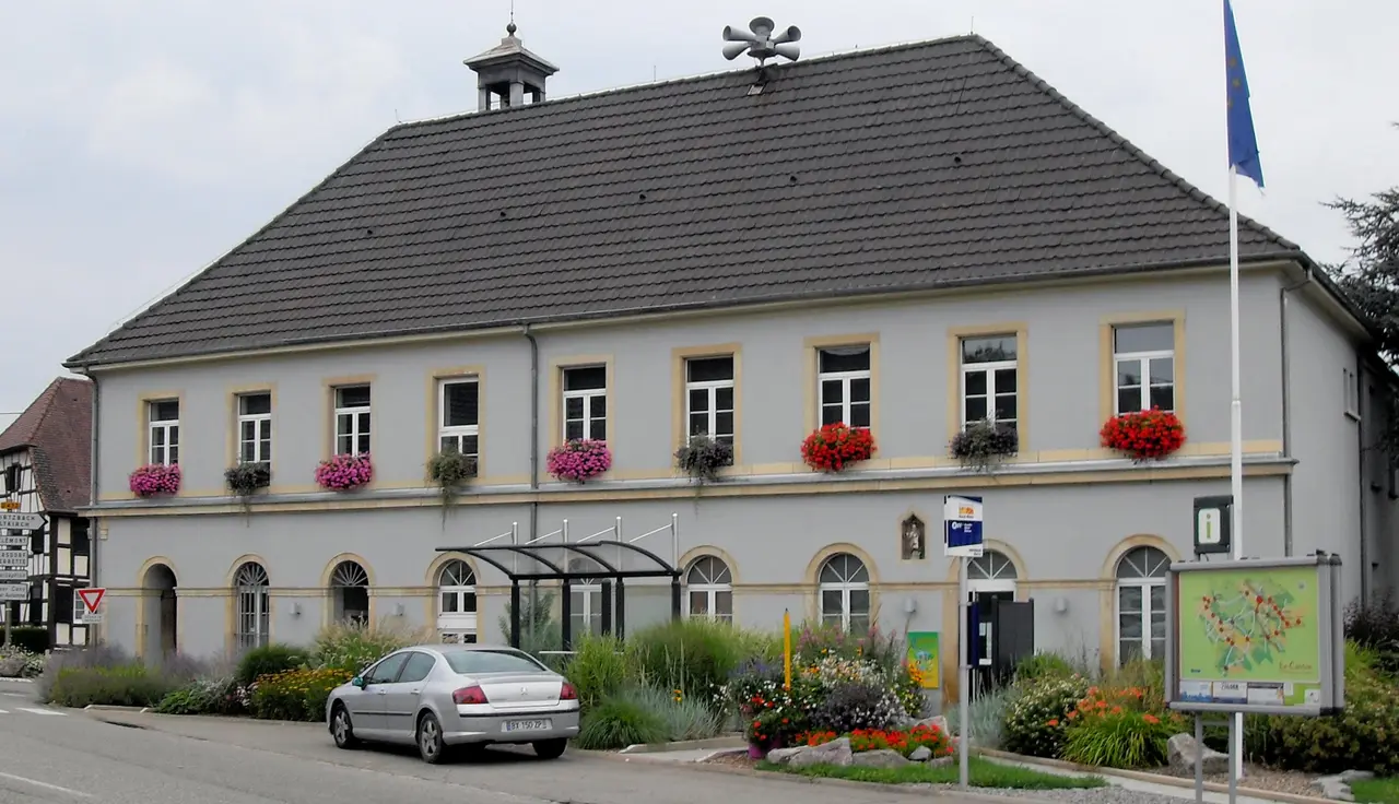 Hirsingue, Mairie