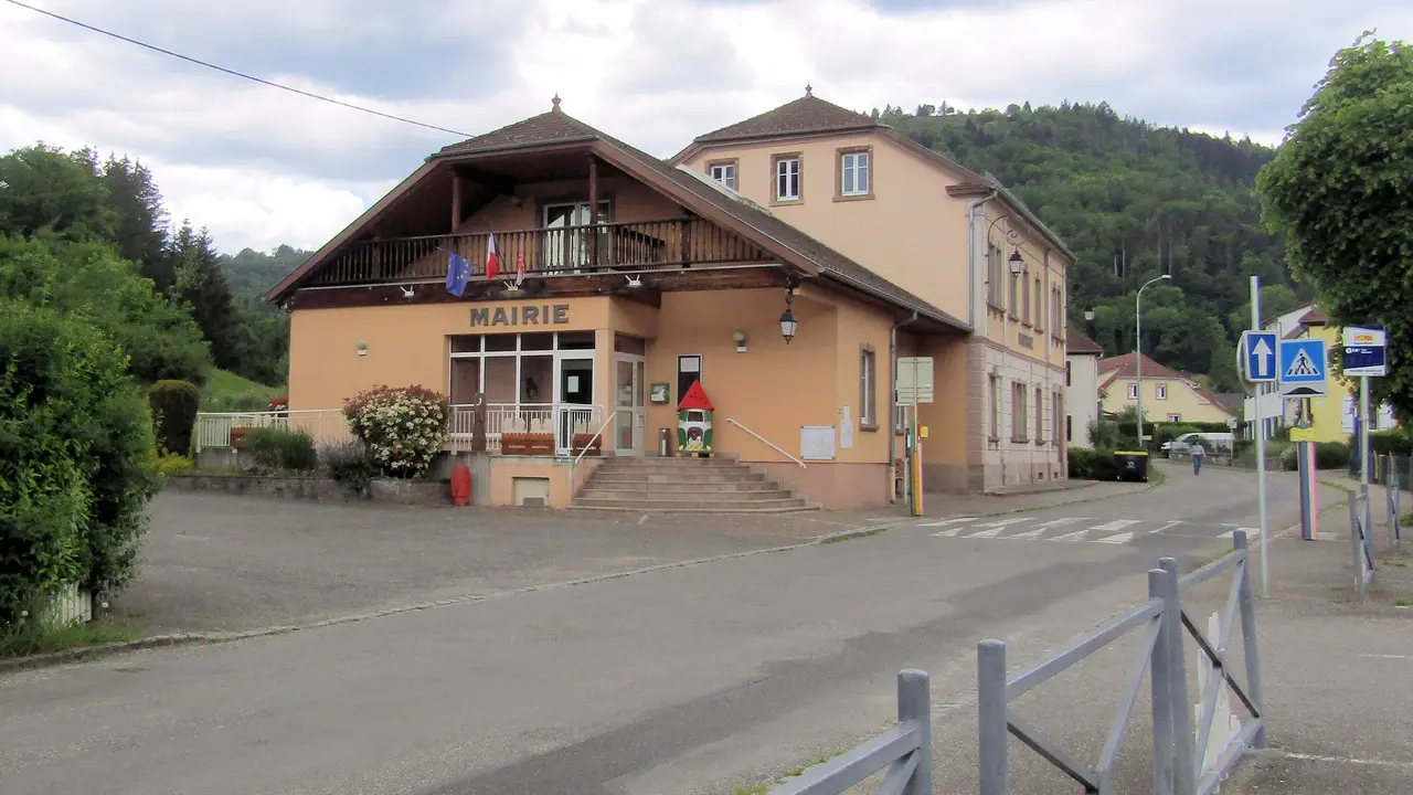 Husseren-Wesserling, Mairie 1