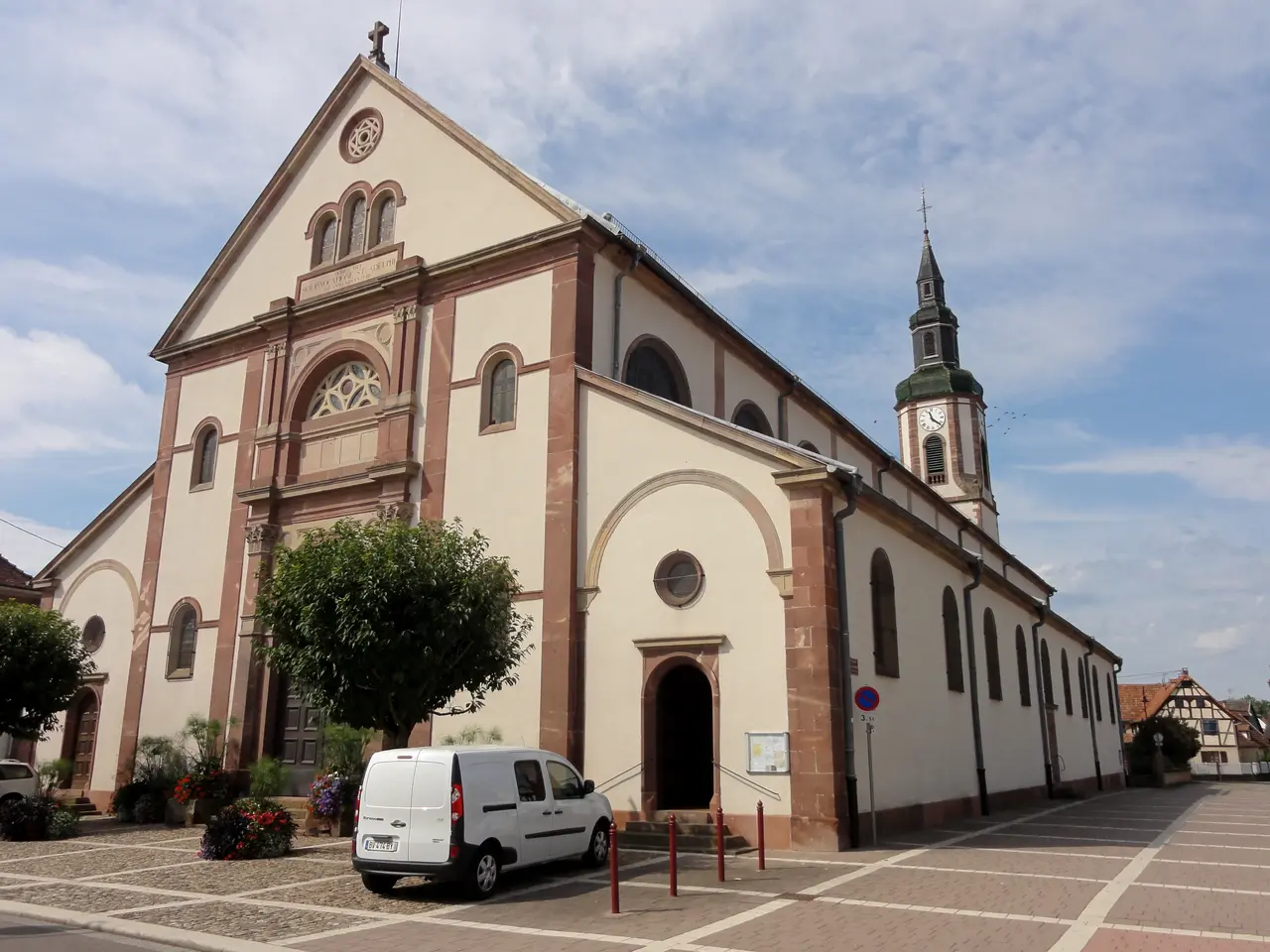 Huttenheim StAdelphe 01