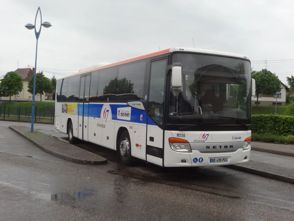 Setra S 415 UL n°M206 - Gare SNCF Ingwiller