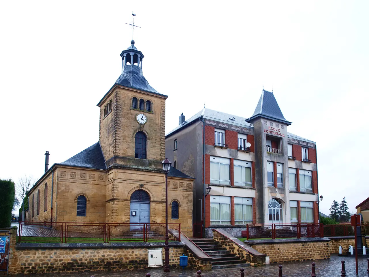 La Francheville 08-école église-