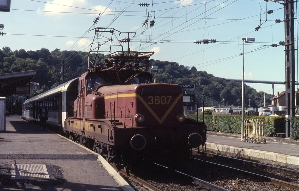 03.09.89 Longwy 3607