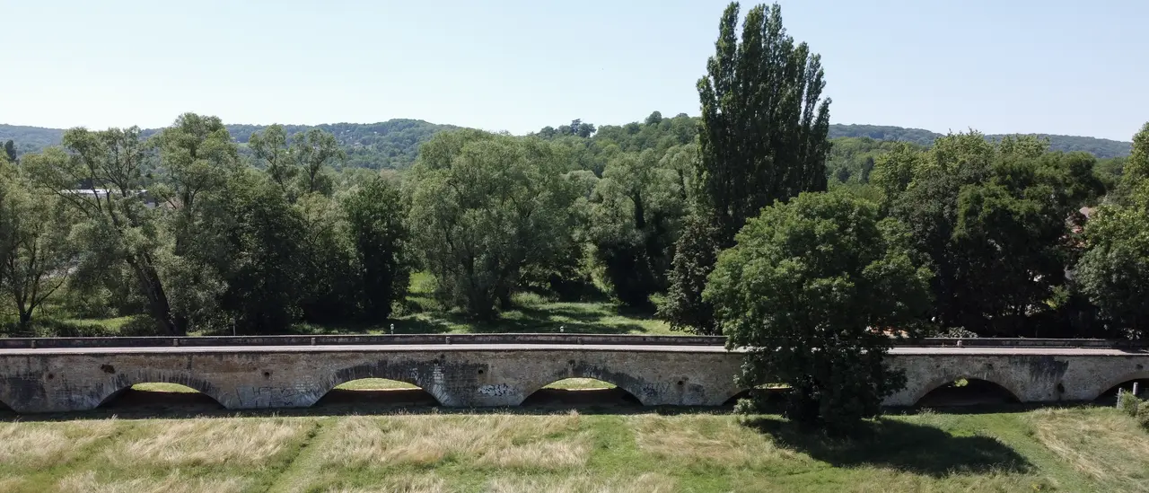 Vieux pont de Moulins-lès-Metz