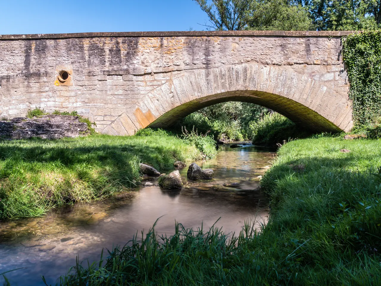 Vieux pont de Moulins-lès-Metz - Ruisseau de Montvaux