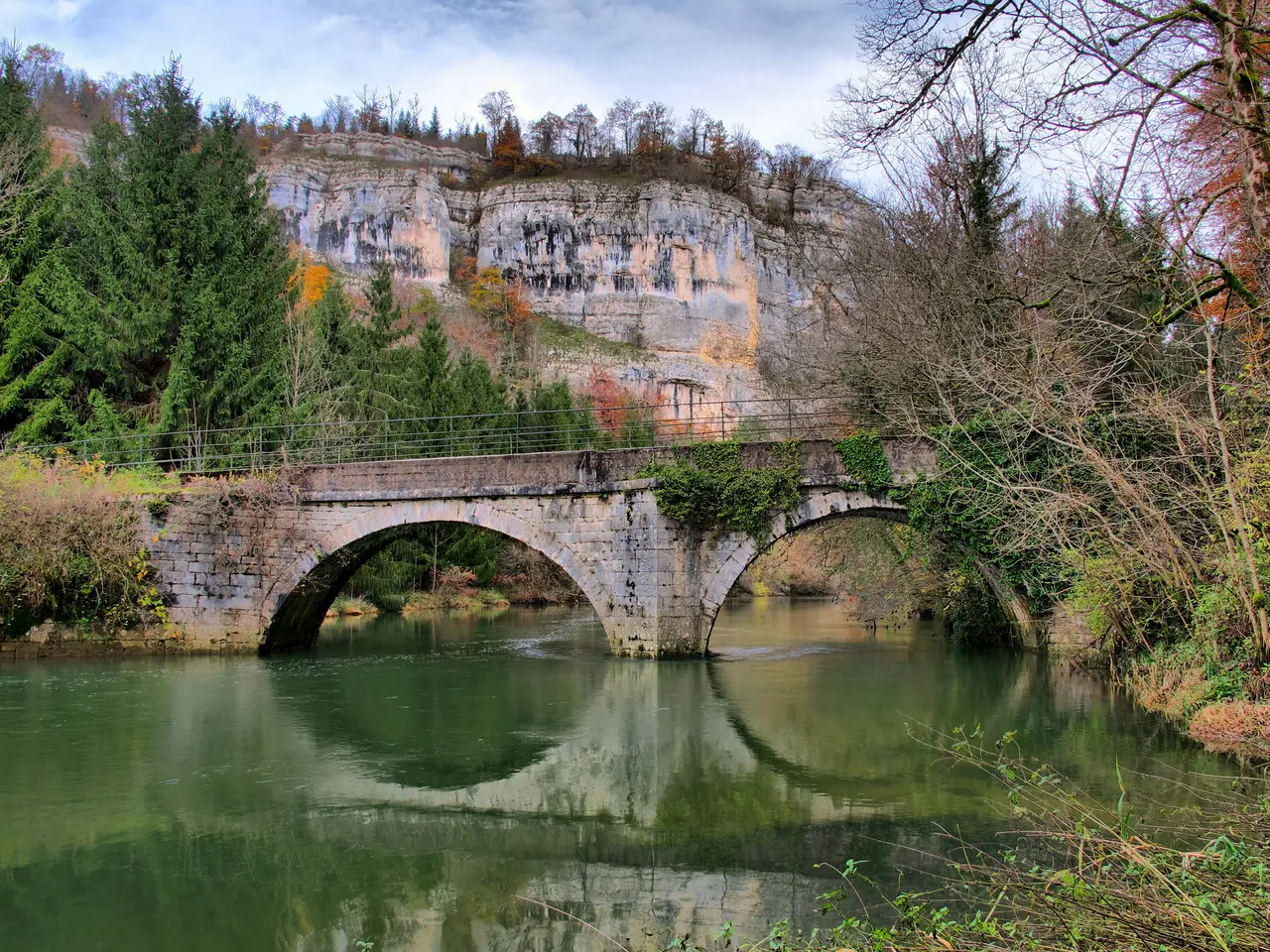 Battenans-Varin, le pont sur le Dessoubre