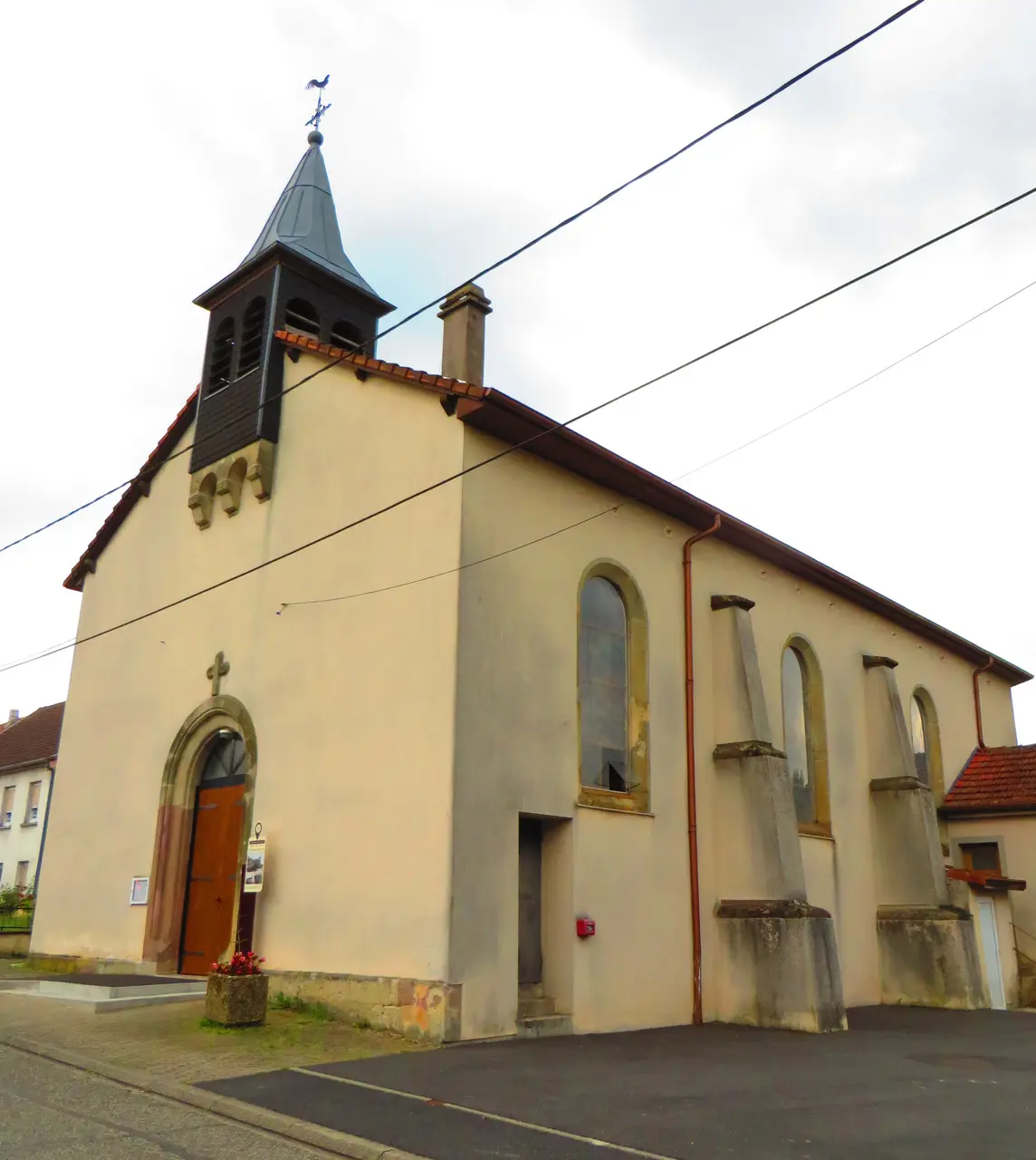 Puttelange-aux-Lacs Diefenbach-lès-Puttelange Église Saint-Luc-Évangéliste