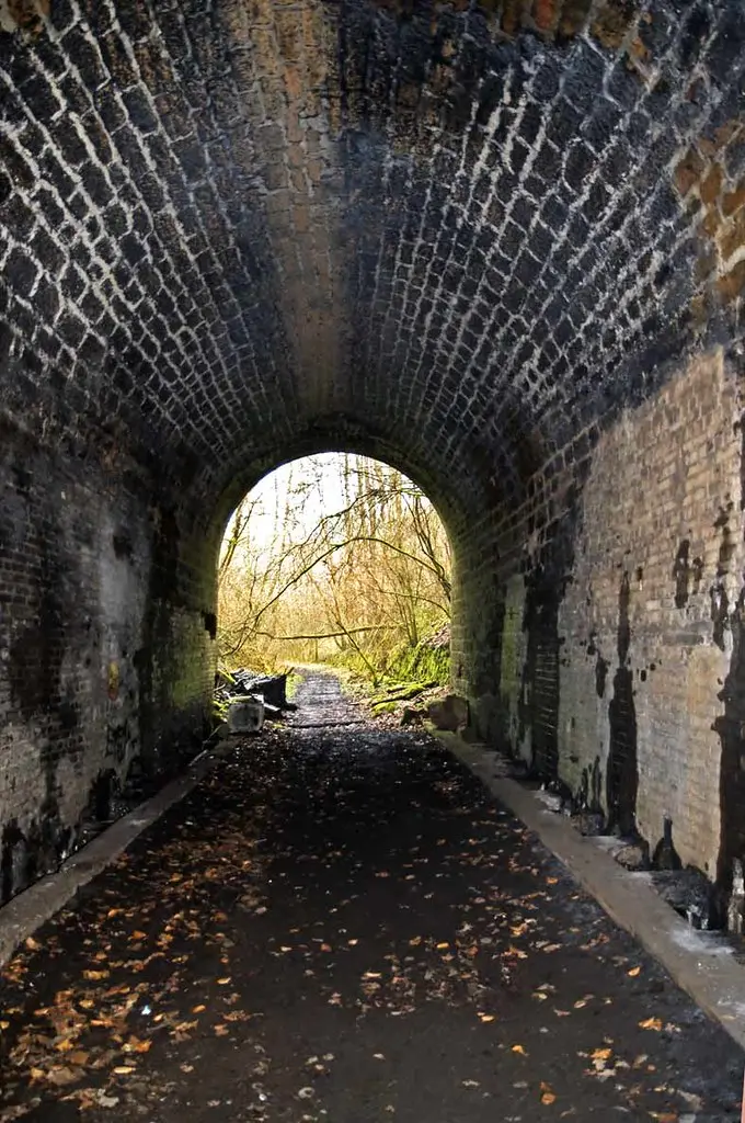 Tunnel de l'ancienne voie ferrée Rédange hussigny