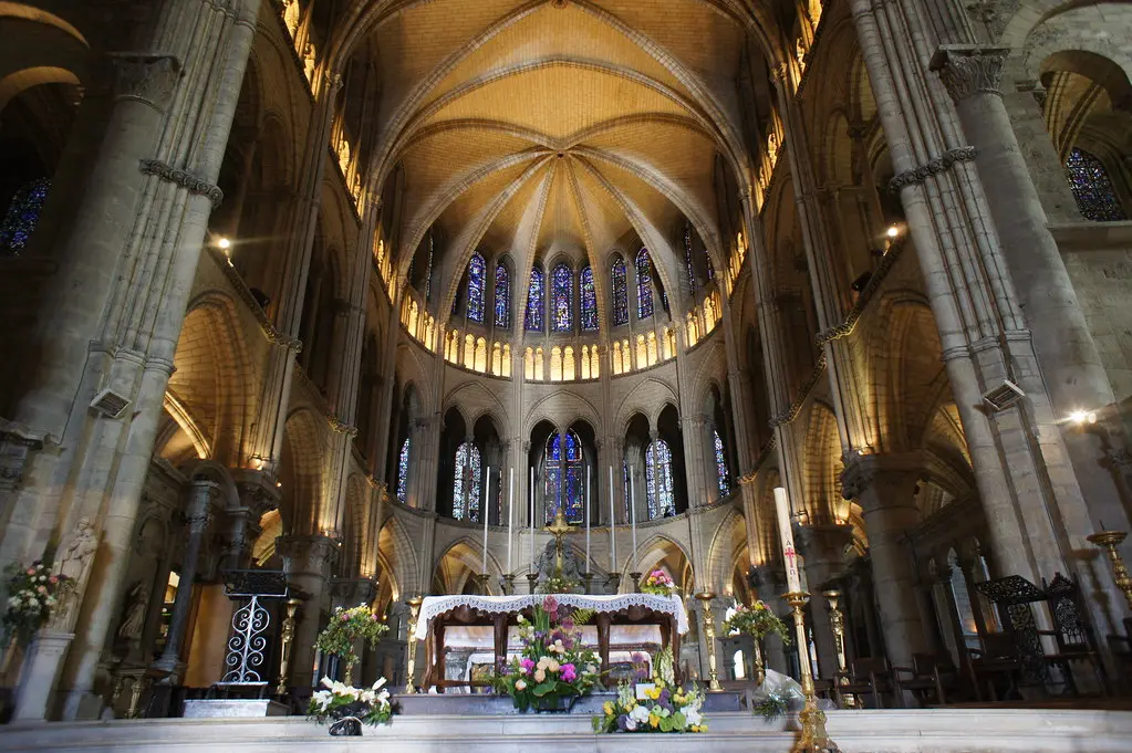 Reims church interior