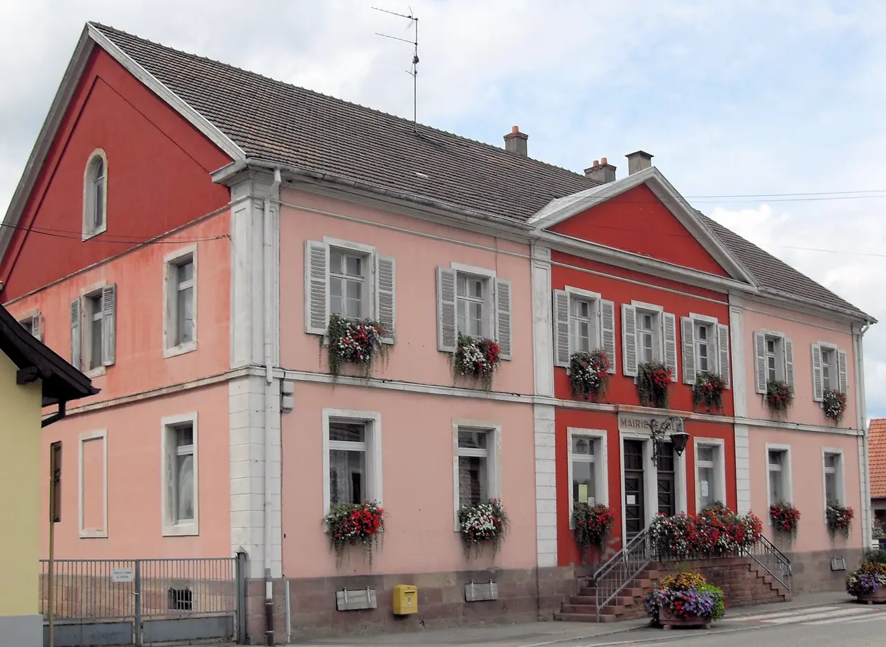 Ruelisheim, Mairie-école