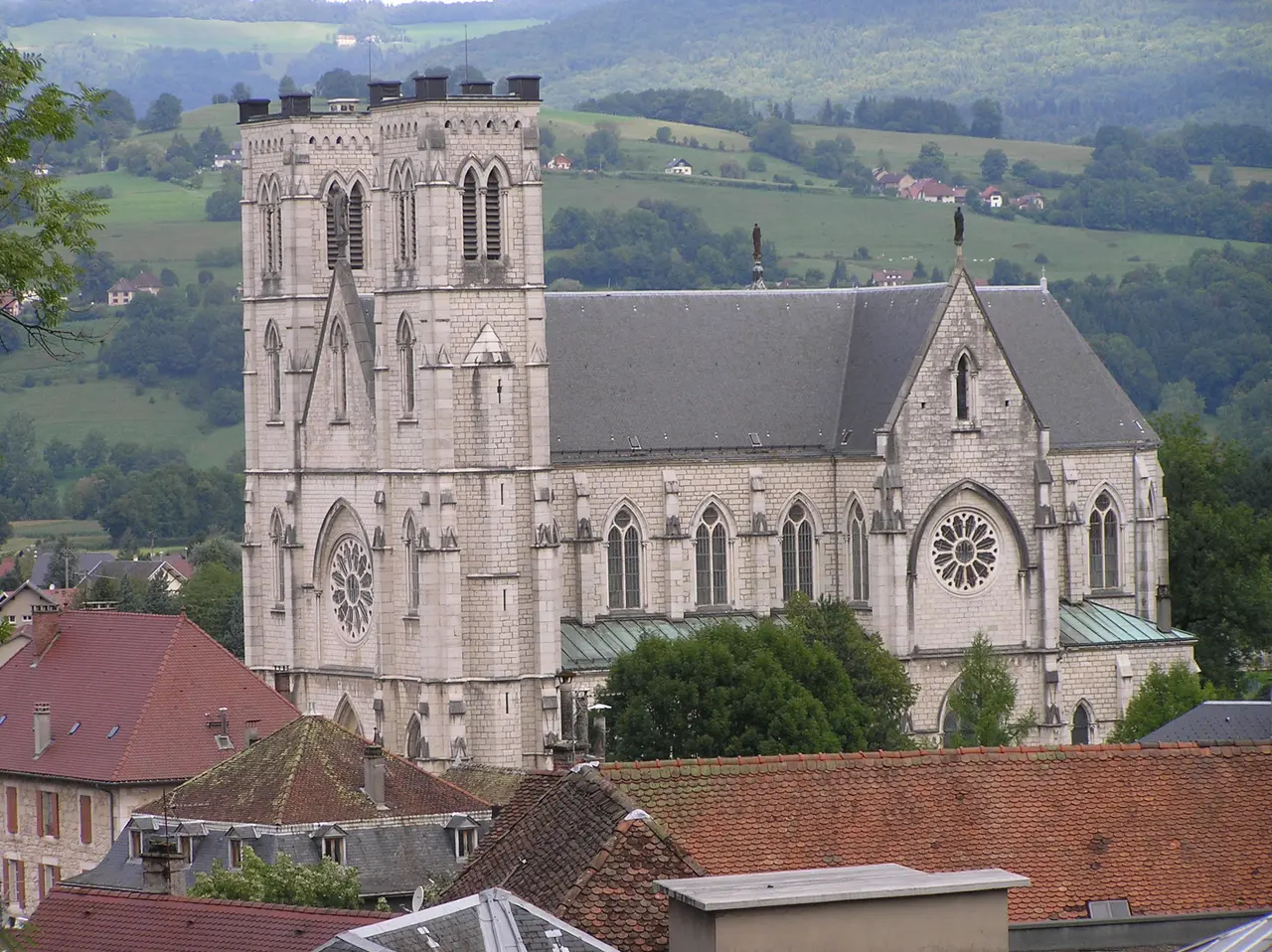 Saint-Laurent-du-Pont eglise Saint-Laurent