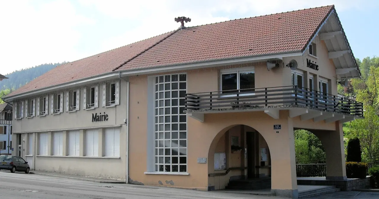 Saint-Maurice-sur-Moselle, Mairie