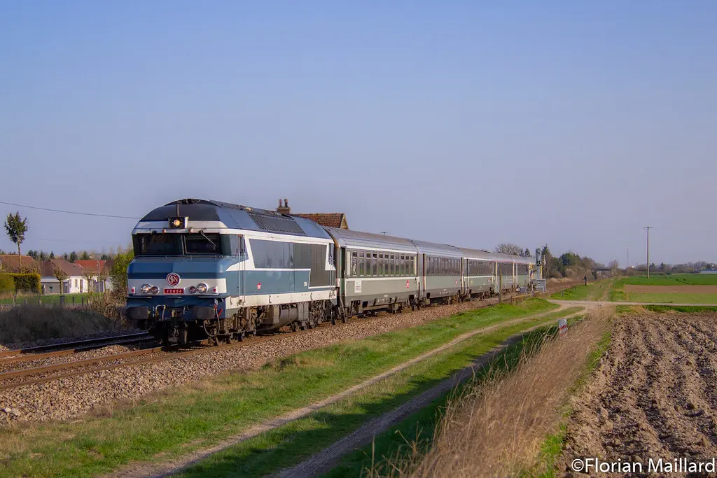 CC 72084 à Savière