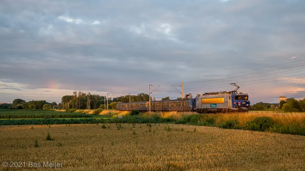 040721 | SNCF 22282 | TER 830166 | Schwindratzheim.
