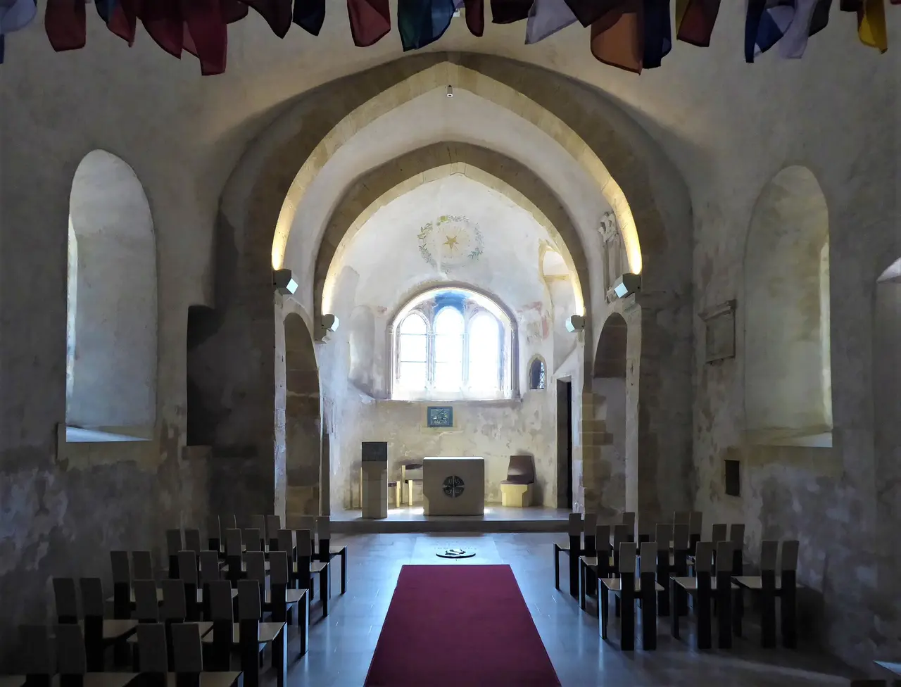 Interior of Eglise Saint-Quentin de Scy-Chazelles (01)
