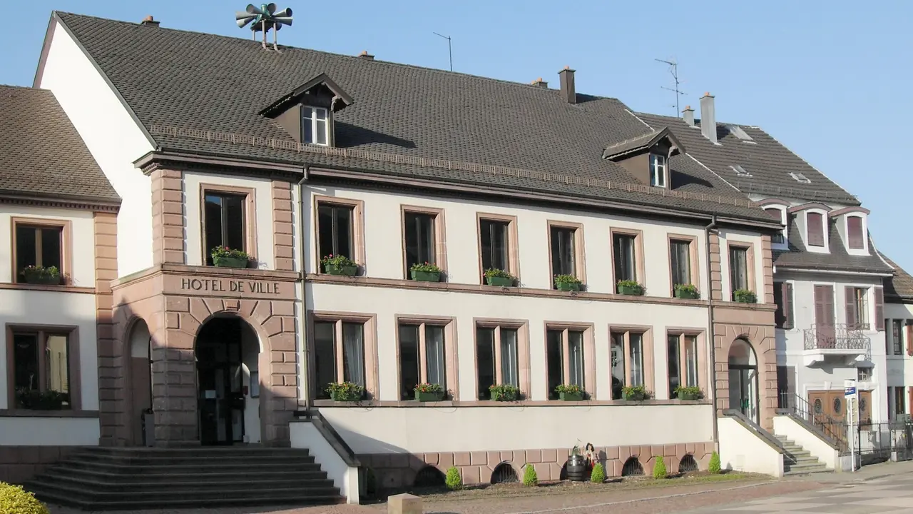 Vieux-Thann, Hôtel de ville