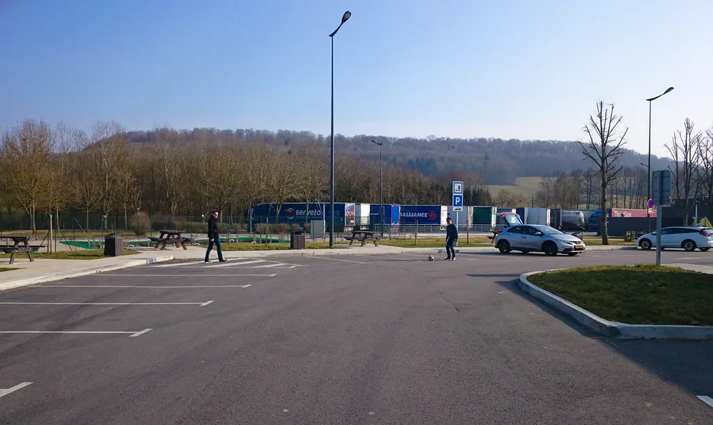 Can I kick it. Val-de-Meuse, France. 20150315