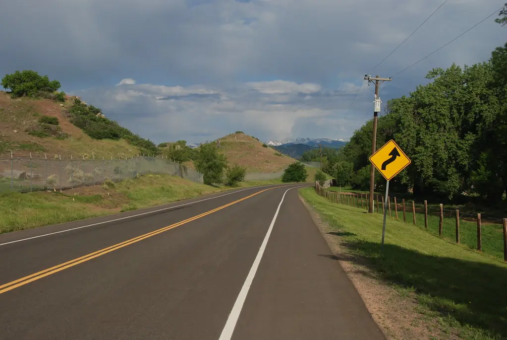Valmont Road