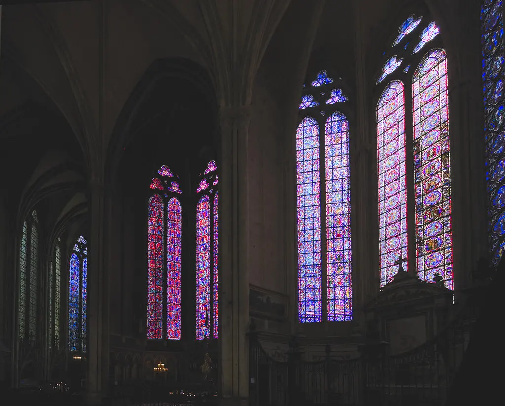 Verrières de la chapelle du Sacré-Cœur, Axiale et Saint-François d'Assise de la cathédrale d'Amiens