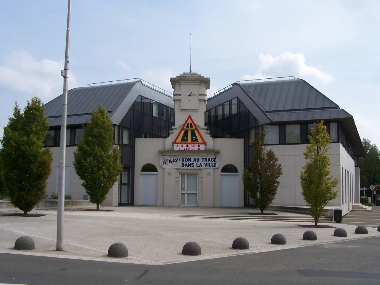 La Verrière Mairie