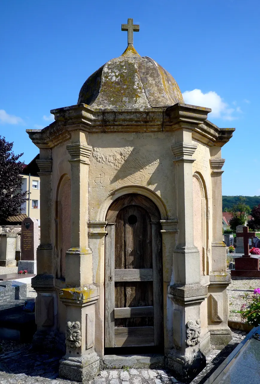 Wasselonne chaire cimetière protestant 2011