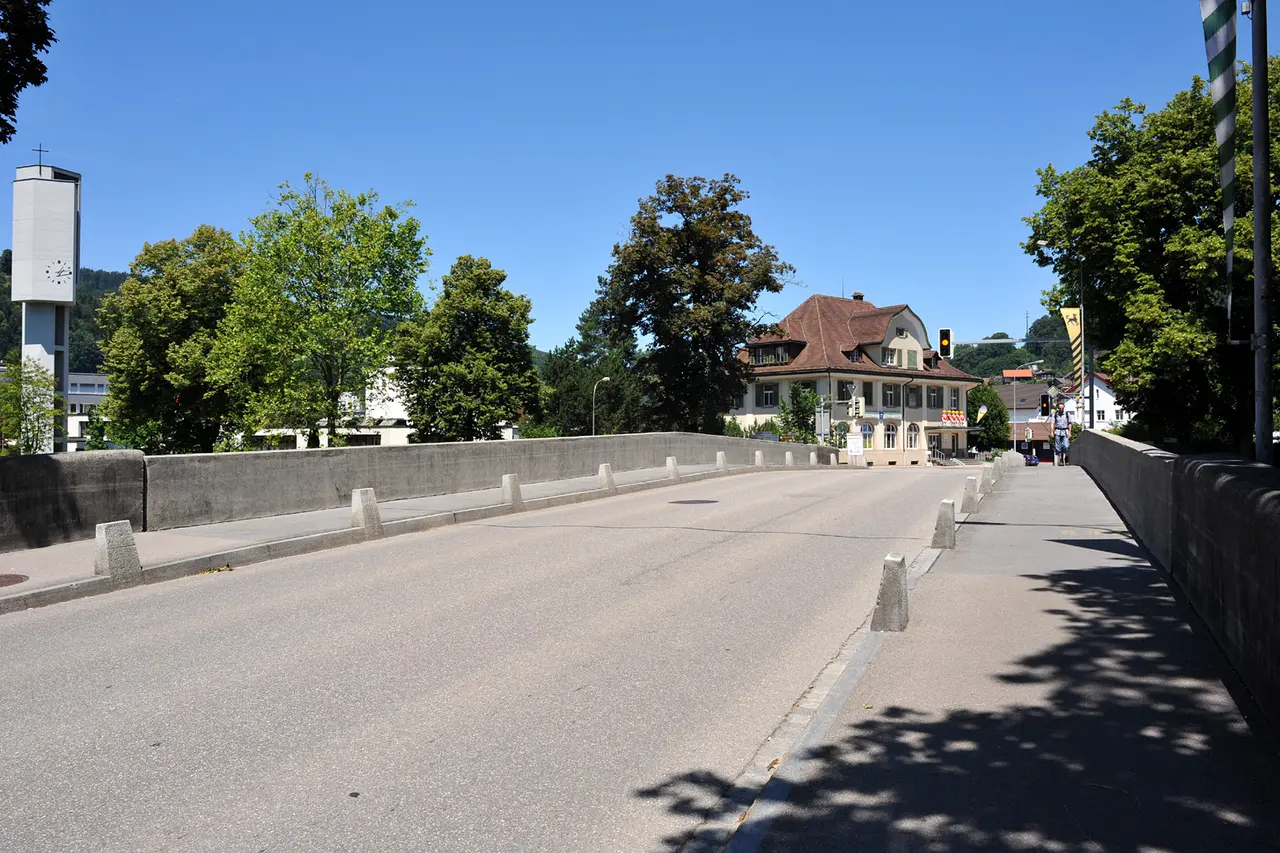 File:Thurbruecke Wattwil 01 11.jpg