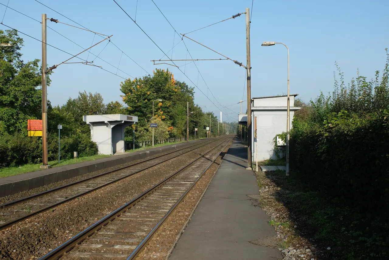 Avesnelles - Gare - 1
