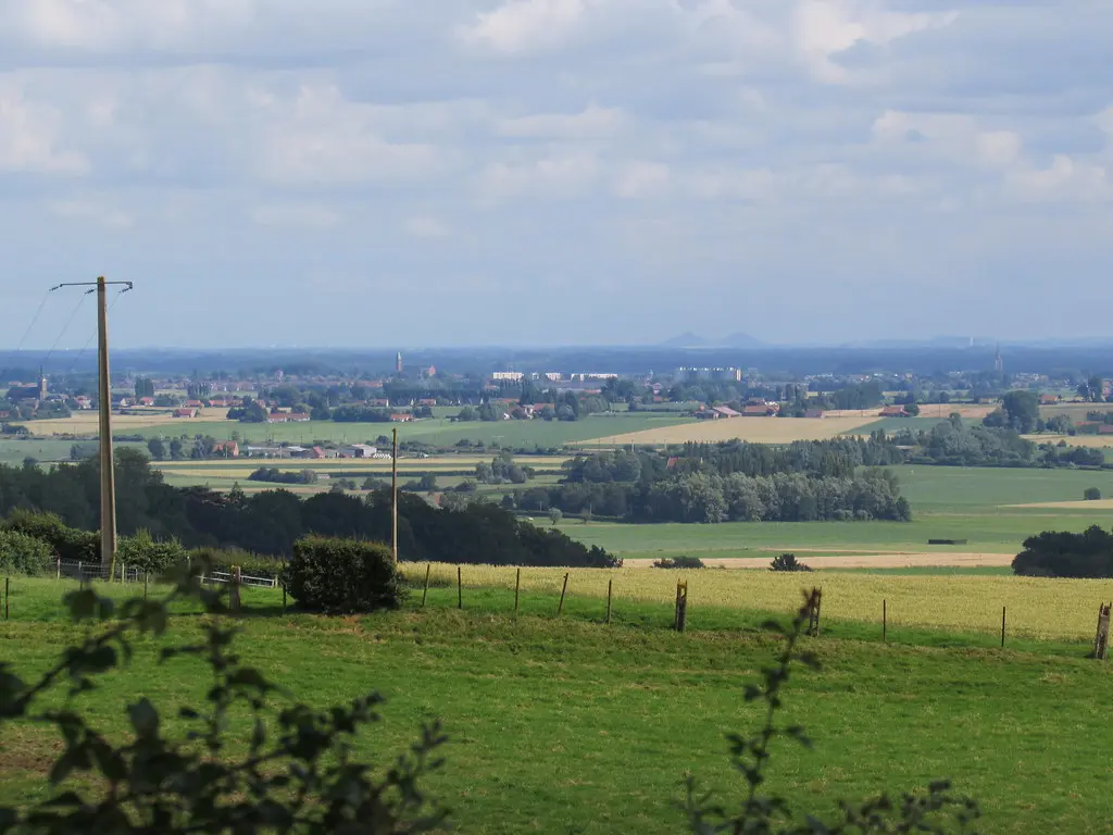 Bavinchove: The road to Cassel (Nord)