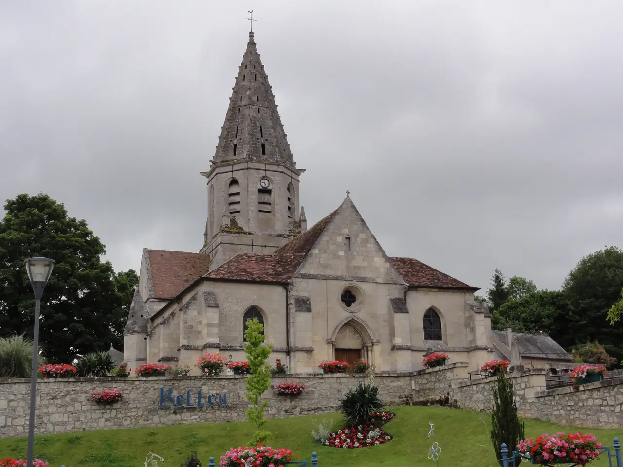 Belleu (Aisne) église (01)