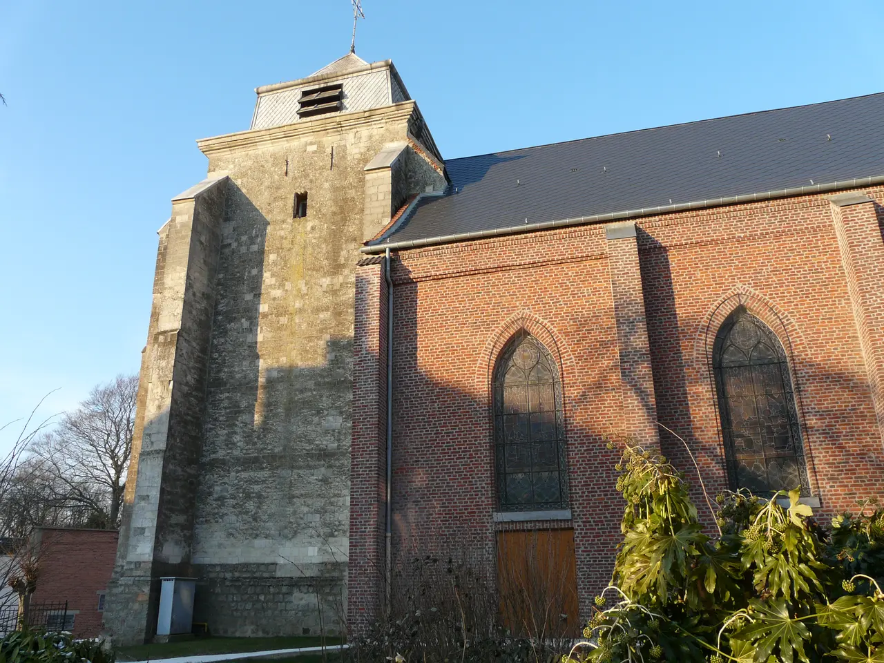 Bertry église côté droit
