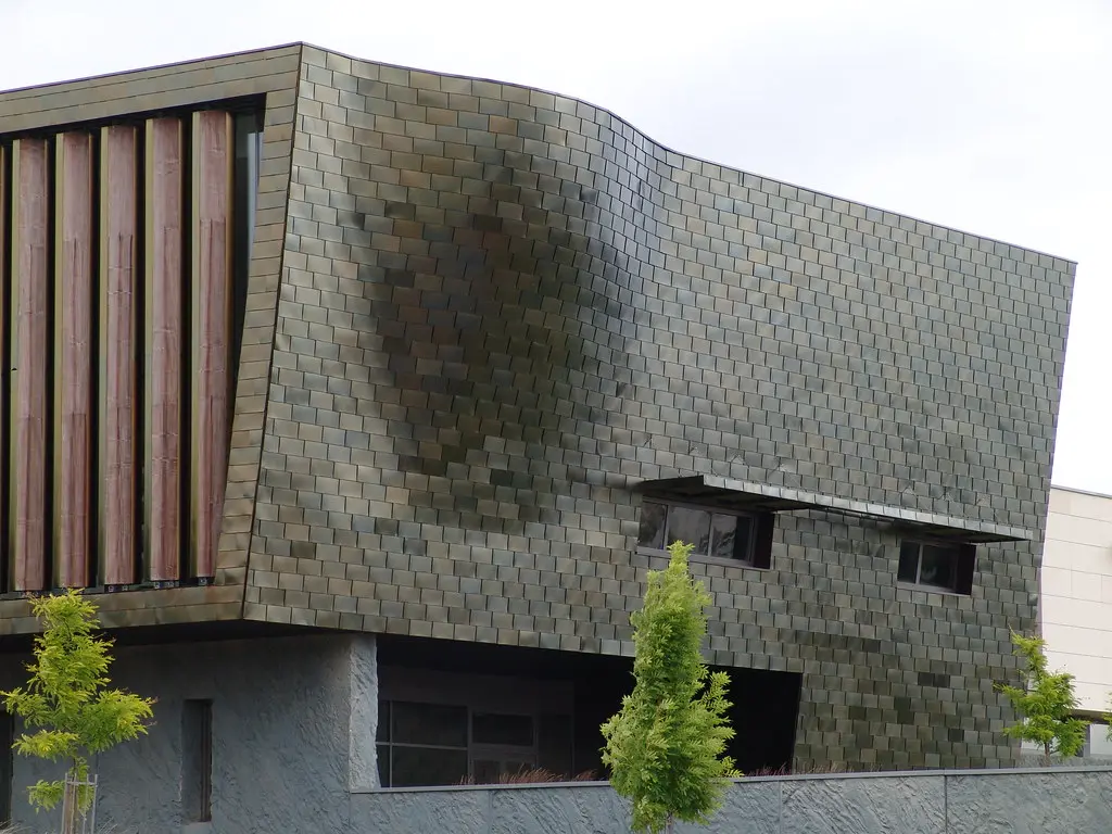 Beuvry, Schoolhouse, Metal Cladding