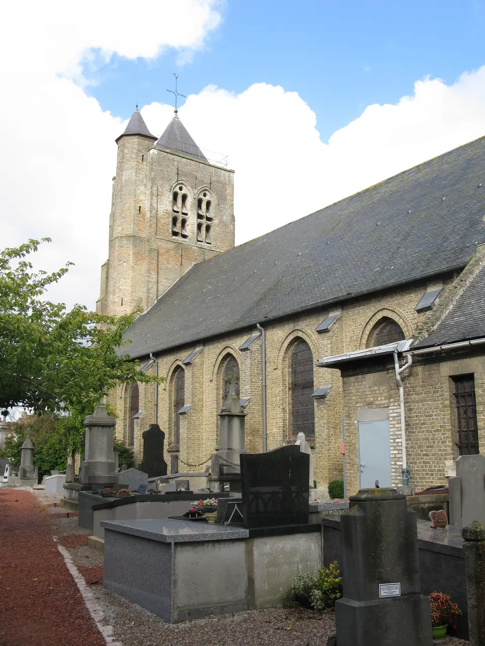 File:Jielbeaumadier eglise cote brouckerque 2010.jpg