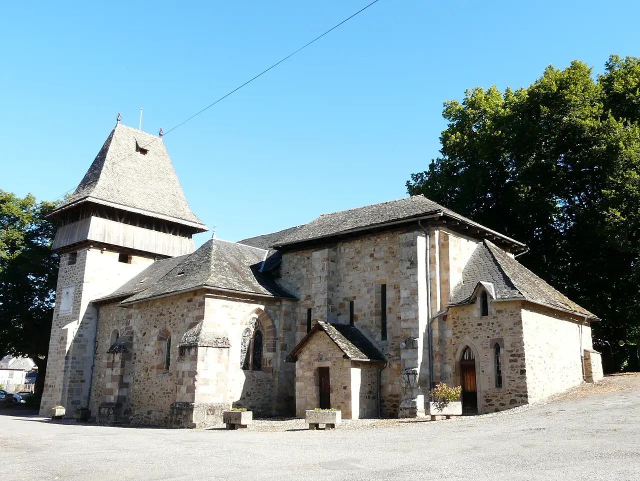 Saint-Chamant (19) église
